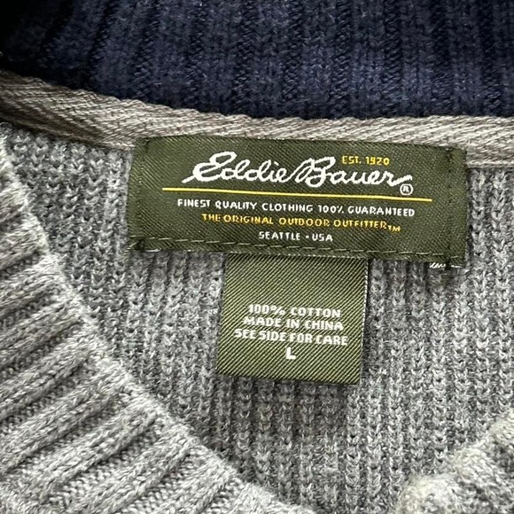 Eddie‎ Bauer Sweater - Picture 3 of 3